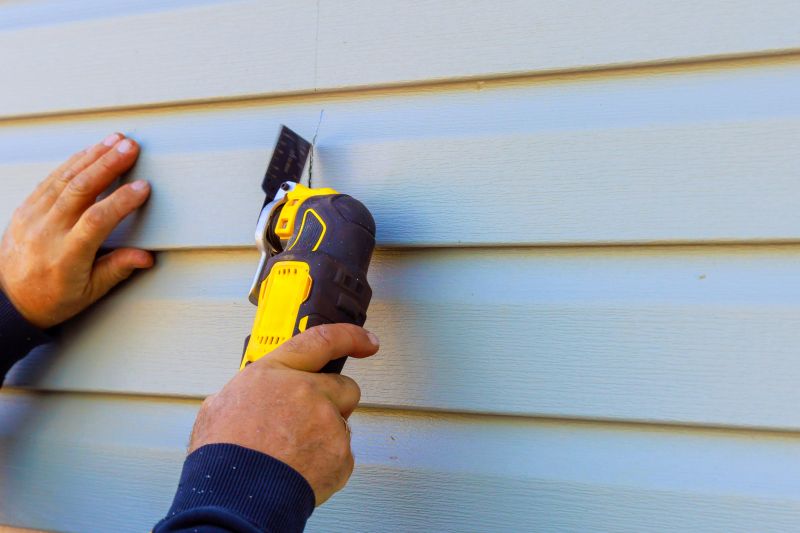 Sealing Vinyl Siding